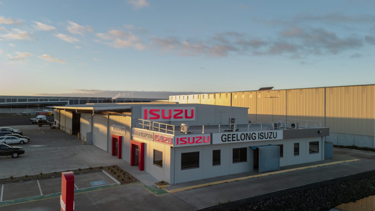 Geelong Isuzu Automotive Showroom Industrial Warehouse Construction Exterior Fox Building Group 25